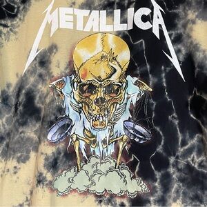 Metallica Band Skull Graphic Tee Size XL Tie-Dye Chaos, Loud Style & Mosh-Ready